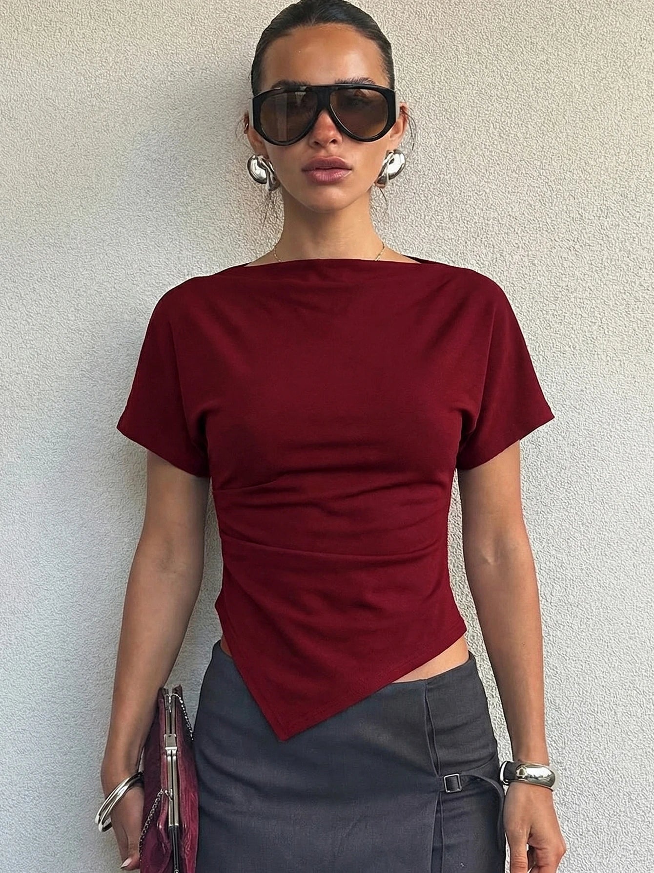 Hugcitar Fashion Solid Short Sleeve Ruched Sexy Irregular Crop T-Shirt Top Summer Women Clothes Streetwear Party Club Wholesale