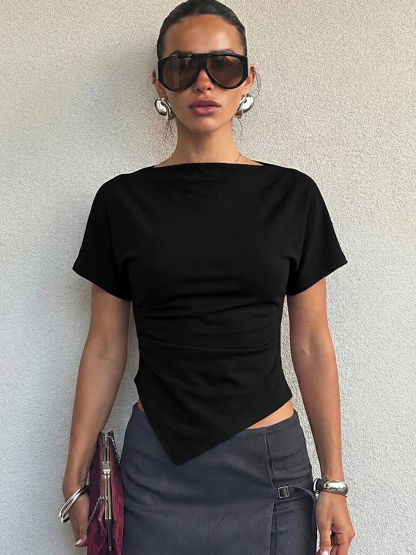 Hugcitar Fashion Solid Short Sleeve Ruched Sexy Irregular Crop T-Shirt Top Summer Women Clothes Streetwear Party Club Wholesale