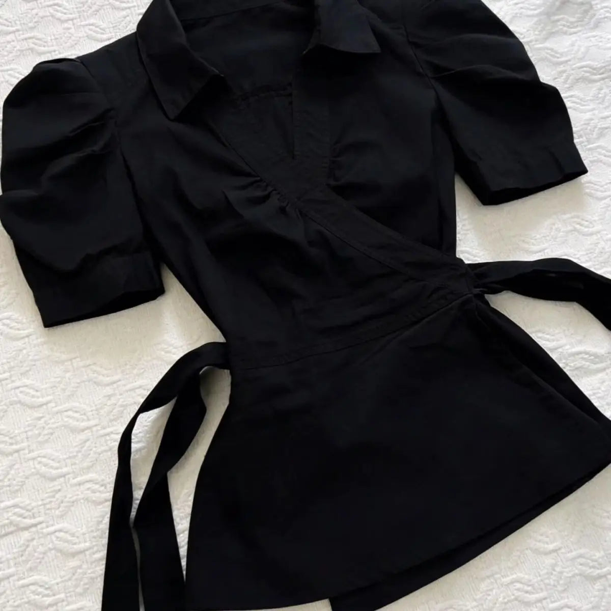 Vintage Elegant Tees Women Slim Back Bandage Shirt Button High Neck Ladies T-shirt Summer Commuter Short Sleeve Female Y2k Tops
