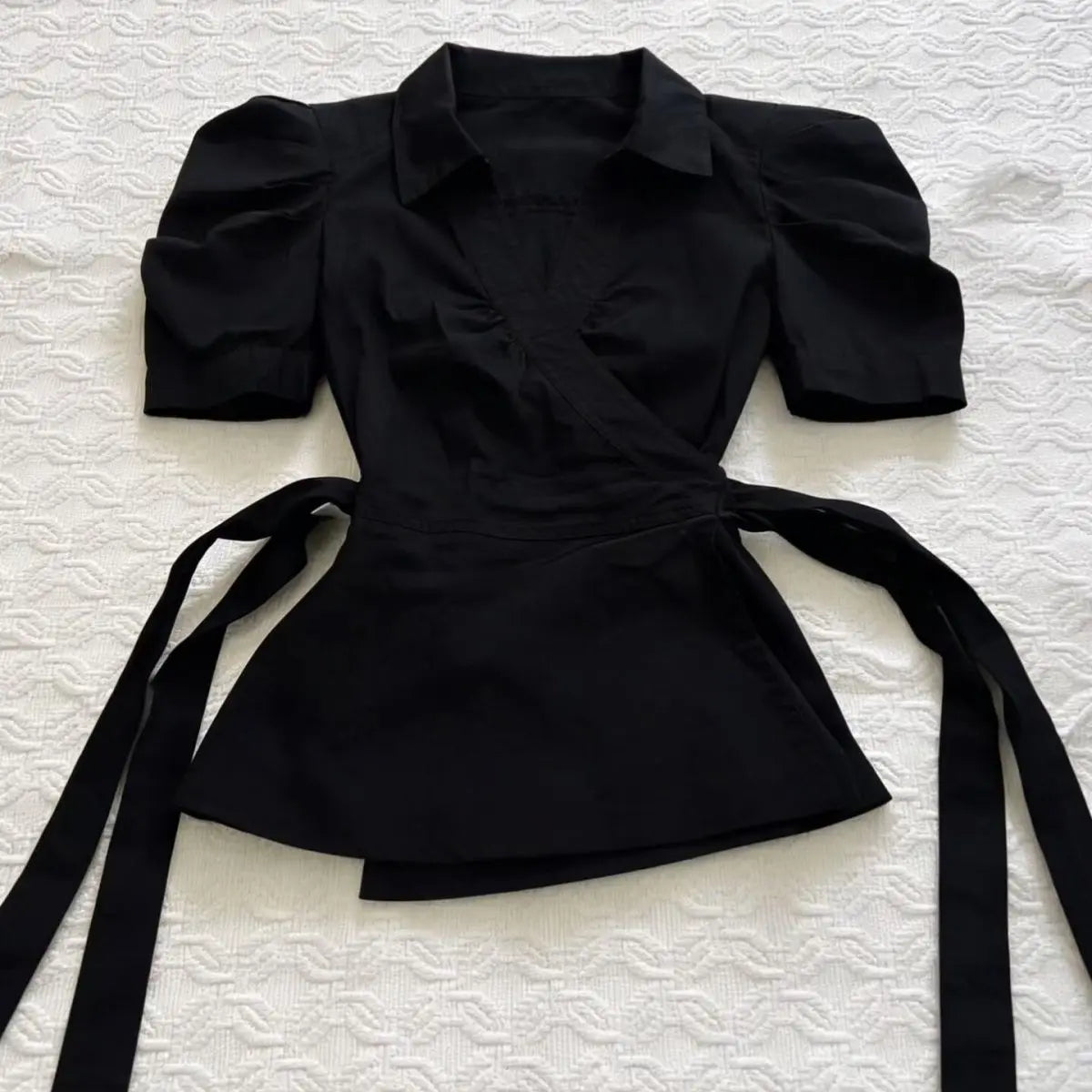 Vintage Elegant Tees Women Slim Back Bandage Shirt Button High Neck Ladies T-shirt Summer Commuter Short Sleeve Female Y2k Tops