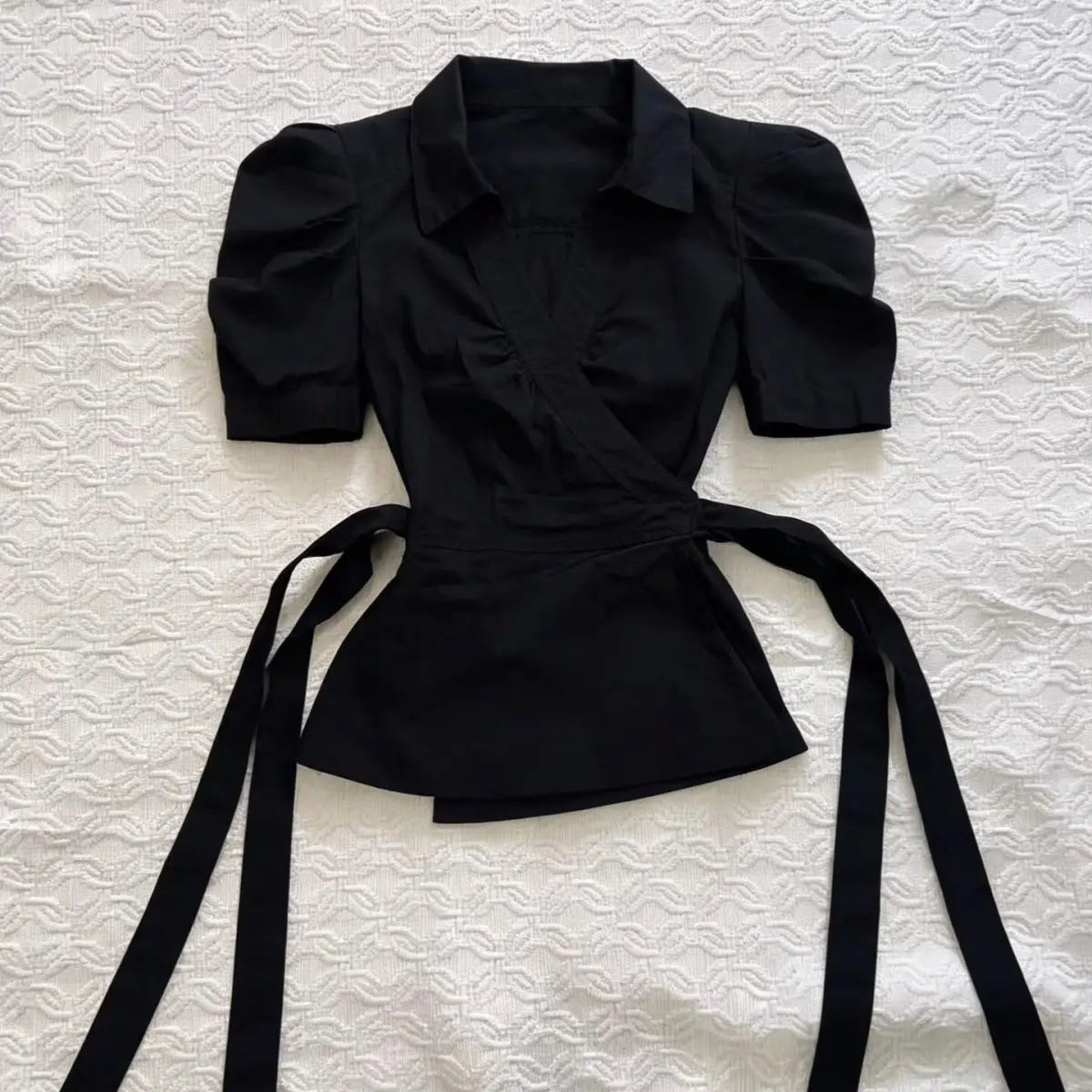 Vintage Elegant Tees Women Slim Back Bandage Shirt Button High Neck Ladies T-shirt Summer Commuter Short Sleeve Female Y2k Tops