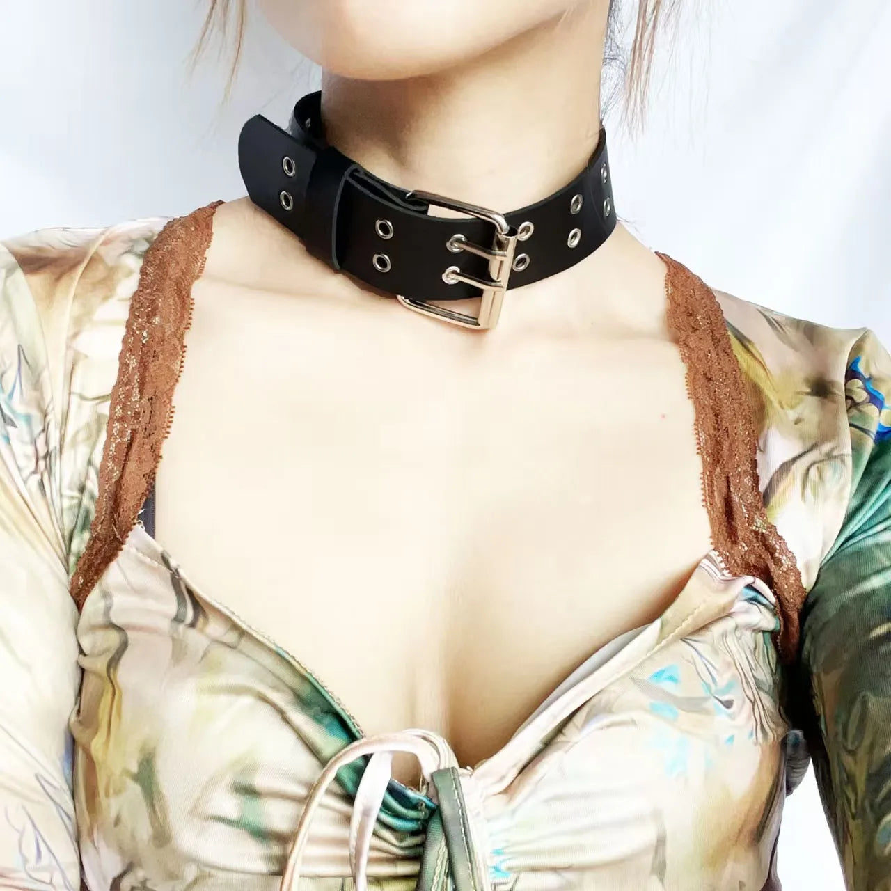 Women's Punk Leather Rivet Collar Necklace
