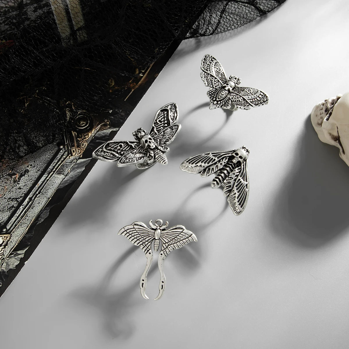 Salircon 4Pcs Goth Butterfly Moth Skull Ring Set – Women's Punk Jewelry